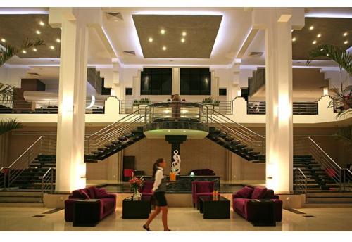 Photo 2 Hotel 4* din Cipru recruteaza personal