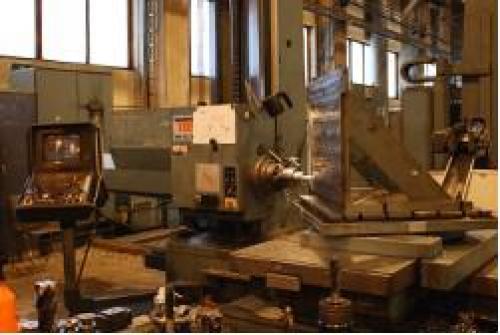 Photo 1 CNC Operators