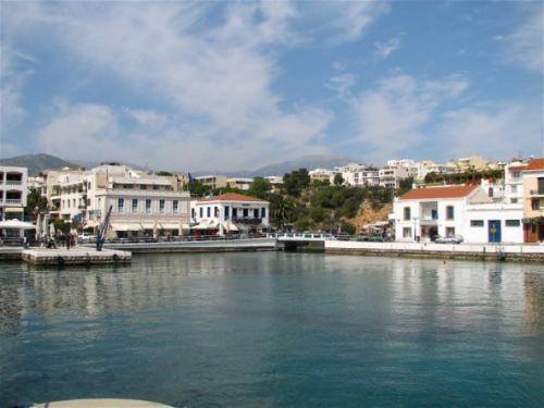 Photo 2 URGENT! MENAJERA pentru FAMILIE din GRECIA!