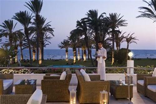 Photo 2 HOTEL de 4* din CIPRU selecteaza PERSONAL!