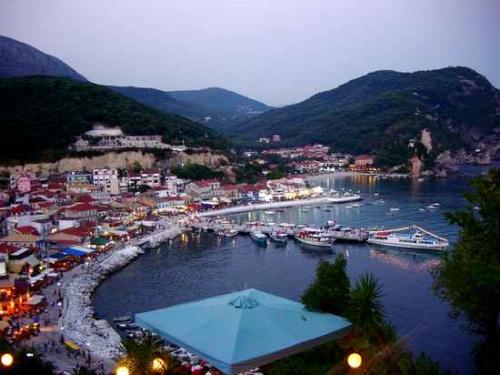 Photo 1 Barmanite pentru Grecia, zona Parga ! Plecari urgente !